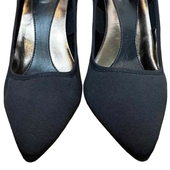 Calvin Klein Nitza Pumps Pointed Toe Black Size 8 - Picture 2 of 8